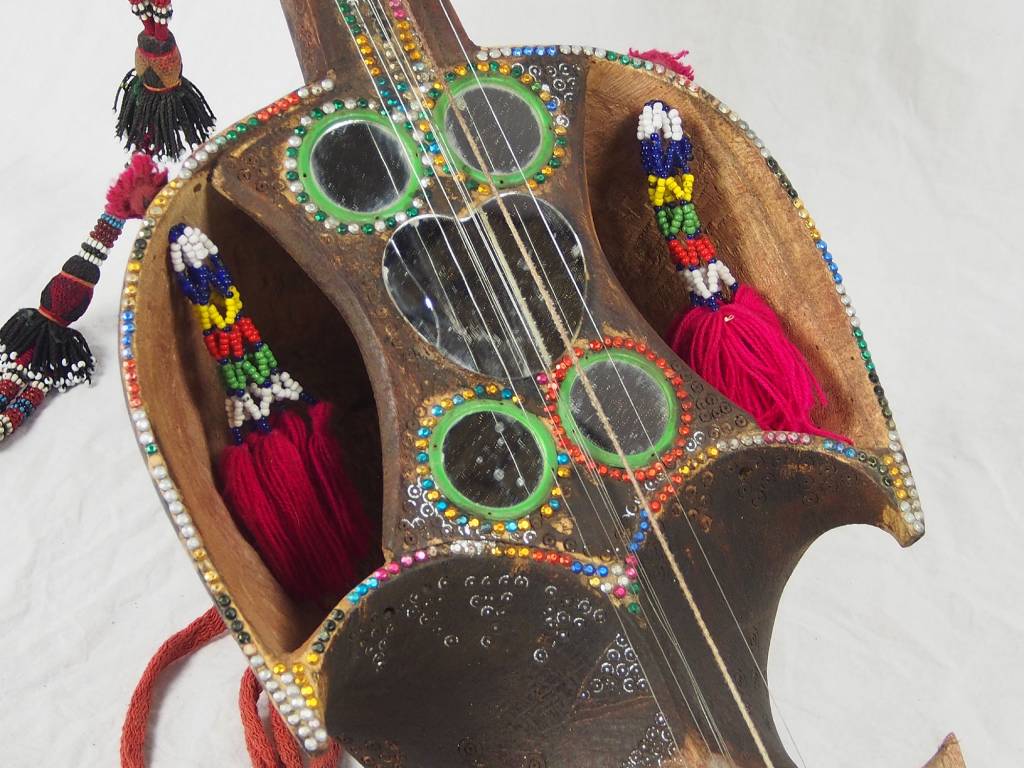 Antike Ghichak Geige aus Afghanistan Musikinstrument Orientbazar   