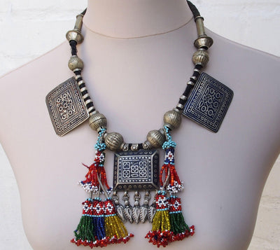 Antike Vintage Pakistanische Boho Hochzeit HalsketteMultan Halskette mit drei Platten blau Emailleverziert Dorfschmuck Bauernschmuck 18/1  Orientsbazar   