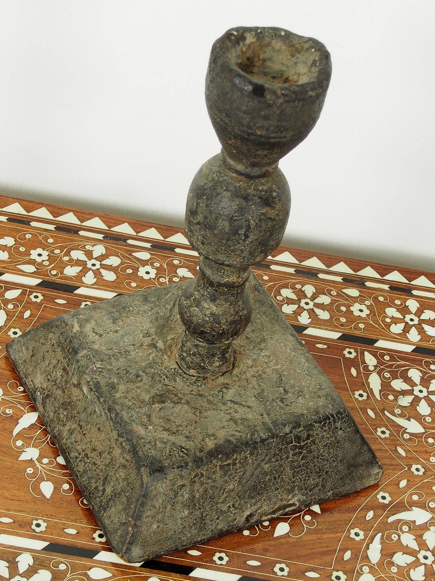 Sehr seltener Antik osmanische Holz Kerzenhalten  Orientsbazar   