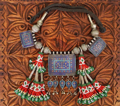 Antike Vintage Pakistanische Boho Hochzeit HalsketteMultan Halskette mit drei Platten blau Emailleverziert Dorfschmuck Bauernschmuck 18/2  Orientsbazar   