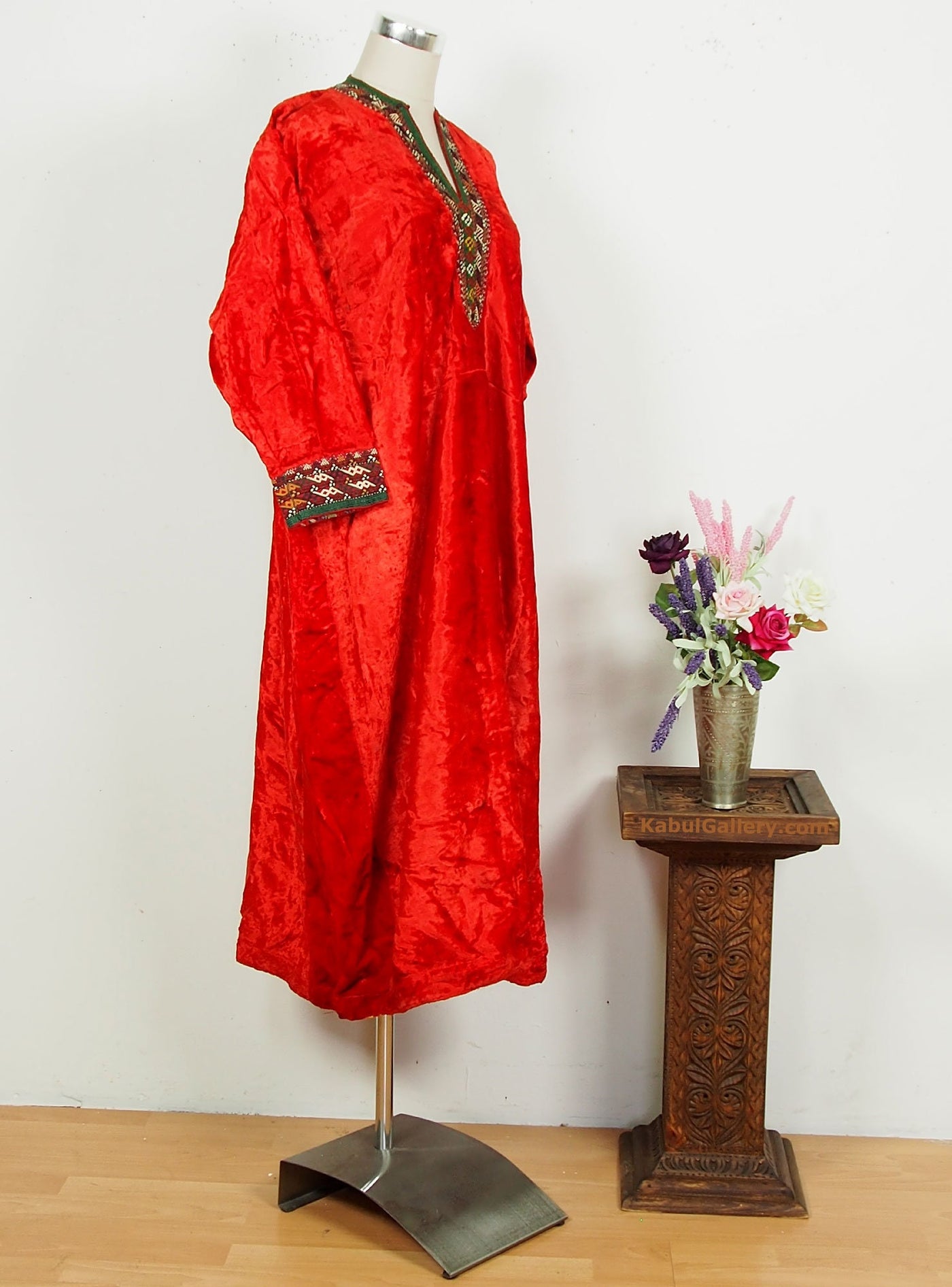 antik Orient Nomaden kuchi frauen Hochzeit Tracht afghan uzbek kleid afghanistan hand bestickte kostüm Nr-18-8  Orientsbazar   
