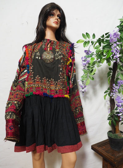 antik   Frauen Hochzeit Kleid aus Afghanistan Nuristan kohistan Jumlo Nr-21/7  Orientsbazar   