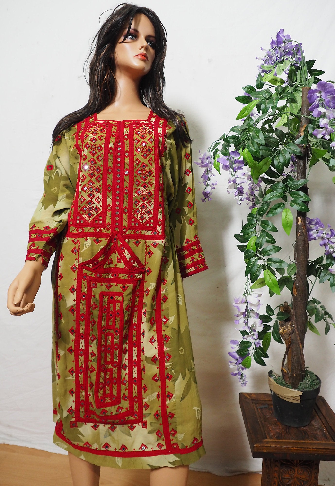 alt Beloschi Frauen Hochzeit Kleid Belutschistan Pakistan Afghanistan Nr-21/11  Orientsbazar   