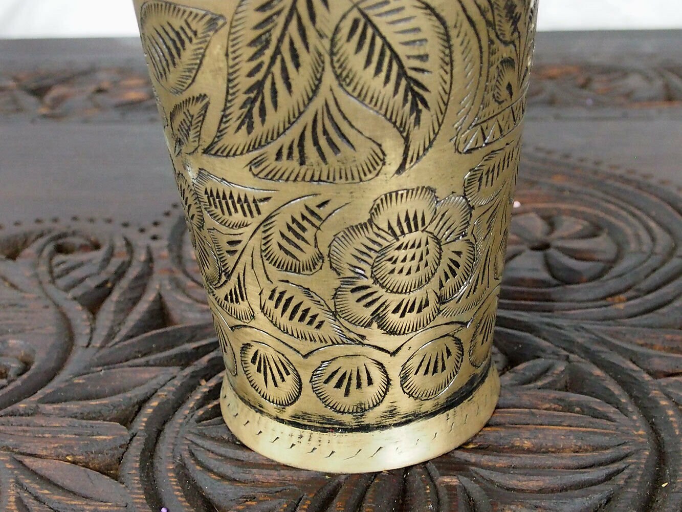 risige Antik islamische handgehämmert und handgraviert Orient   massiv messing Blumenvase Becher Nr:16/C  Orientsbazar   