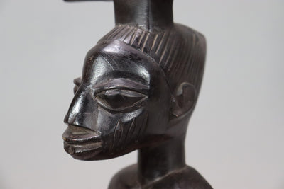 Vintage afrikanische Volkskunst Statue geschnitzte Holzskulptur Elfenbeinküste Chokwe Figure K2  Orientsbazar   