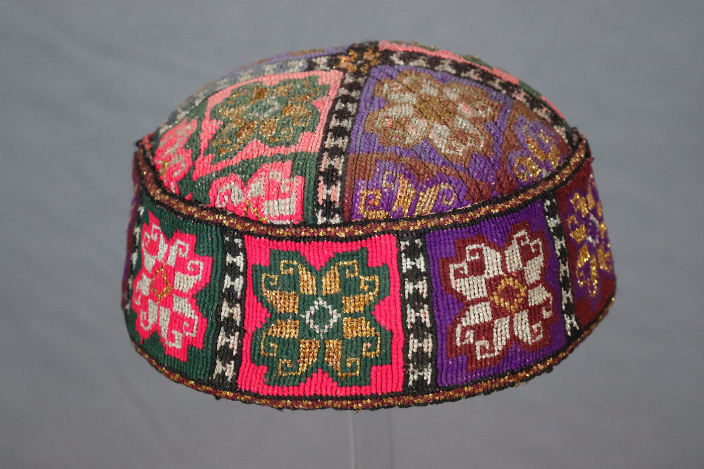 antik und sehr seltener nomaden usbekische  Kinder Hut Mütze mit Stickerei  aus Afghanistan  Nr:22/3  Orientsbazar   