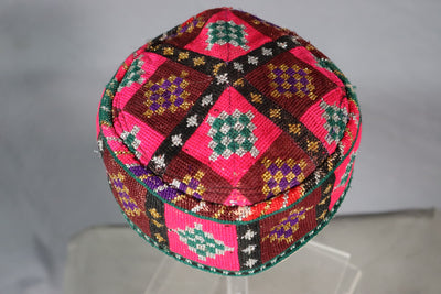 antik und sehr seltener nomaden usbekische  Kinder Hut Mütze mit Stickerei  aus Afghanistan  Nr:22/9  Orientsbazar   