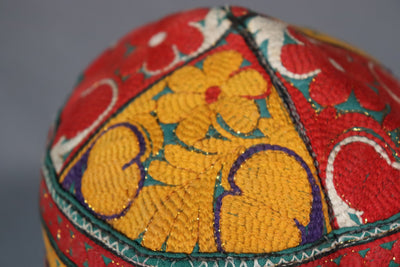 antik und sehr seltener nomaden usbekische  Kinder Hut Mütze mit Stickerei  aus Afghanistan  Nr:22/11  Orientsbazar   