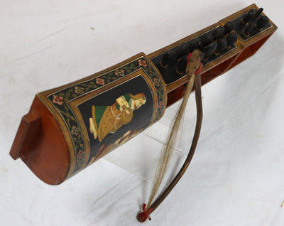 antikes Orient exotisches Musikinstrument indische handbemalte figurative Volkskunst Sarangi Saiteninstrument Rajasthani Banjara  Orientsbazar   