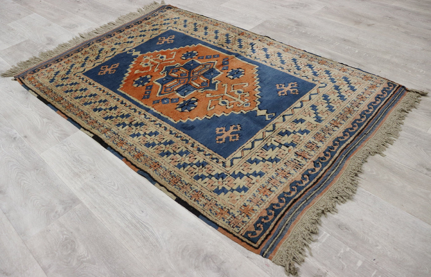 142x97 cm Vintage handgeknüpfte Türkische Kars Orientteppich Nr: 5265 Teppiche Orientsbazar   